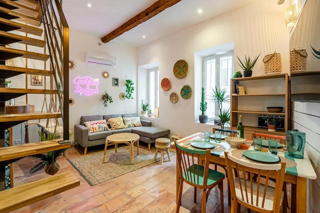 Ciotat Colada Beau Duplex Atypique A 50 M Du Port Classe 3 Etoiles La Ciotat Ngoại thất bức ảnh