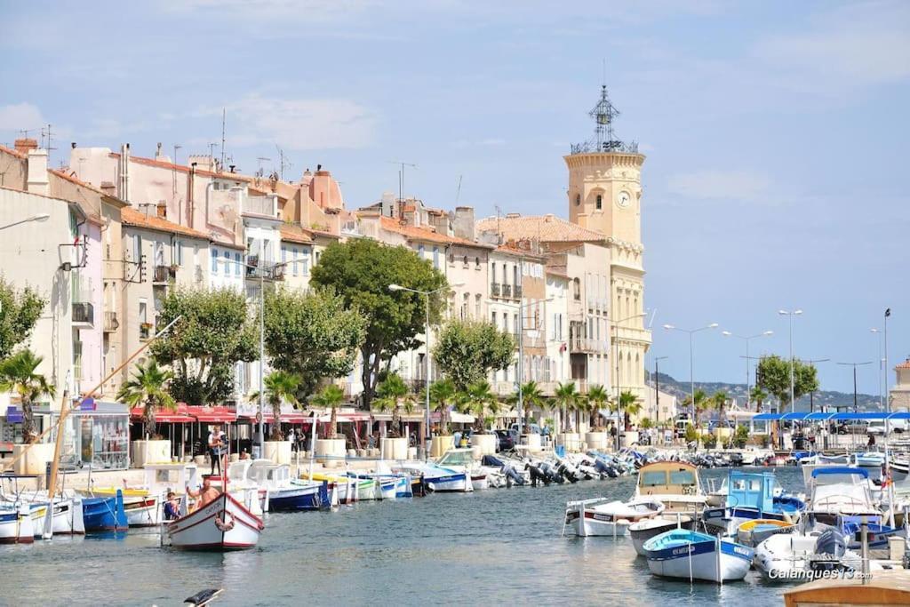 Ciotat Colada Beau Duplex Atypique A 50 M Du Port Classe 3 Etoiles La Ciotat Ngoại thất bức ảnh